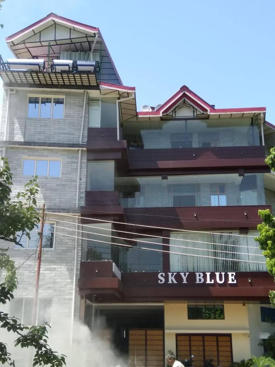 Hotel Sky Bule & Restaurant Khas Nagrota Екстериор снимка