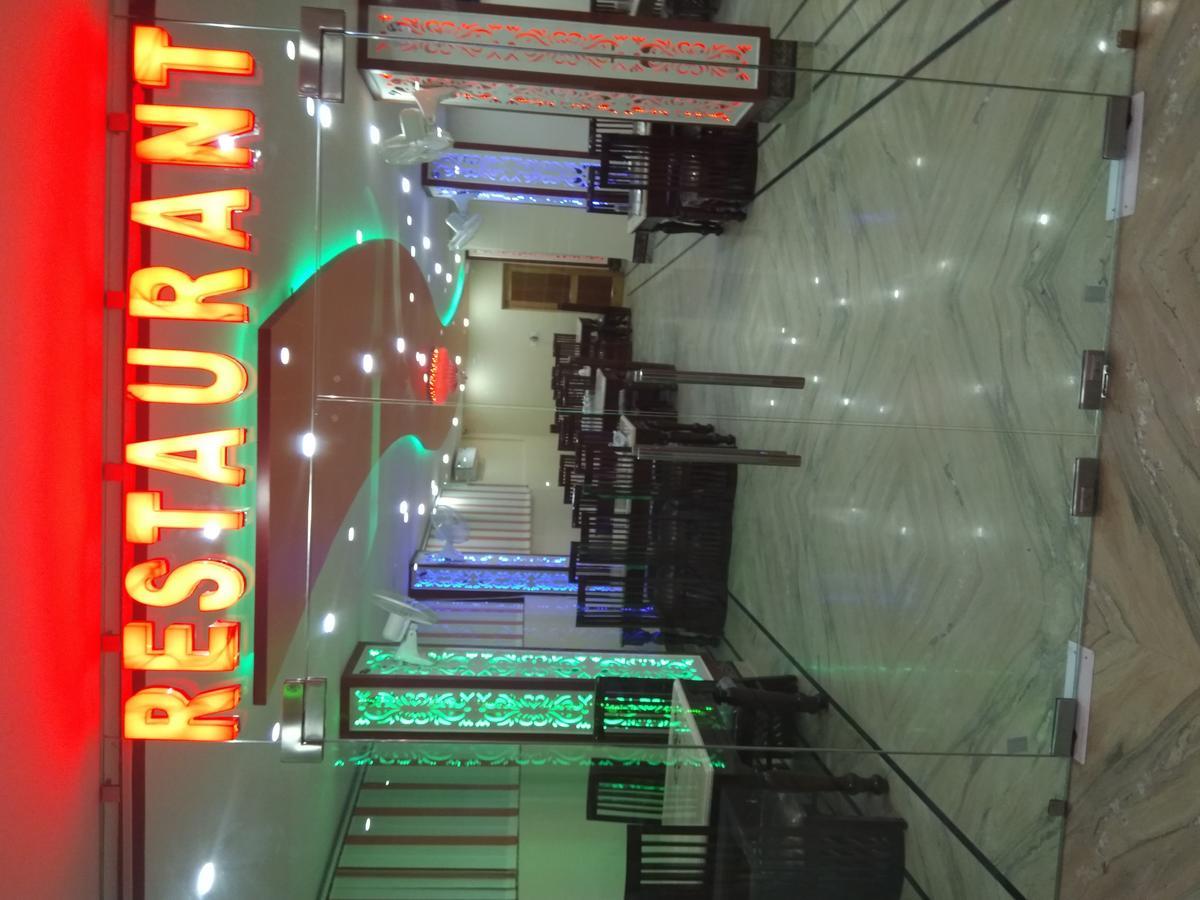 Hotel Sky Bule & Restaurant Khas Nagrota Екстериор снимка